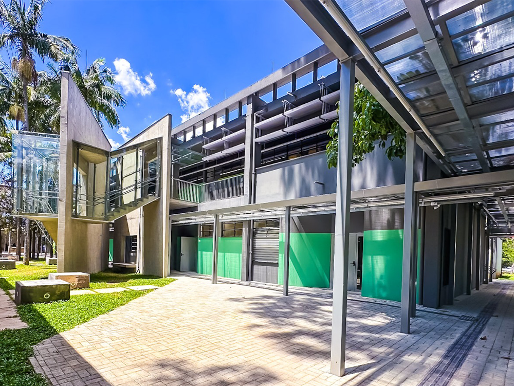obra-escola-de-engenharia-USP-LRocha-Engenharia 1 - LRocha Engenharia